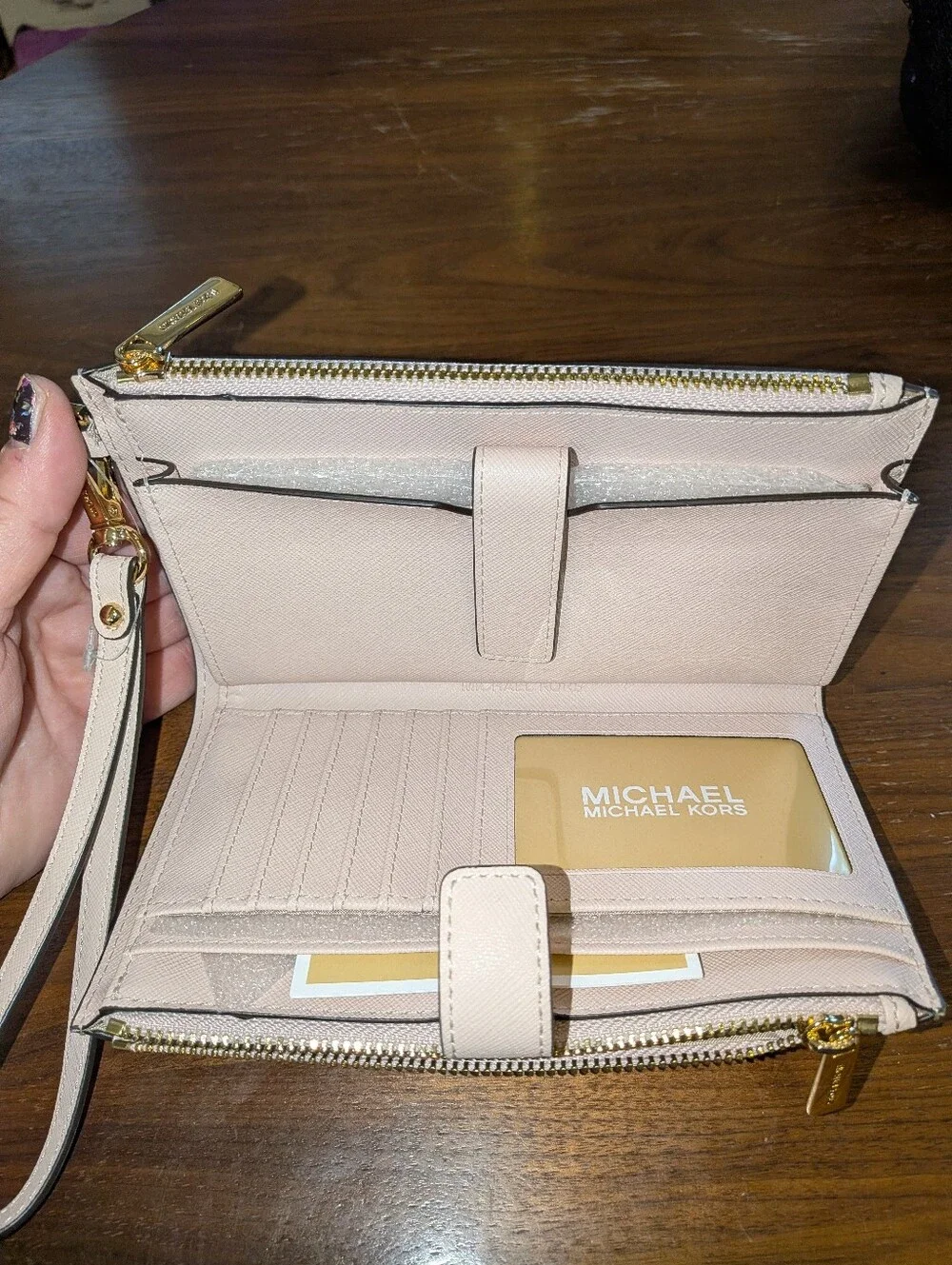 NWOT Michael Kors Large Blush Saffiano Wallet Clutch Gold Zip